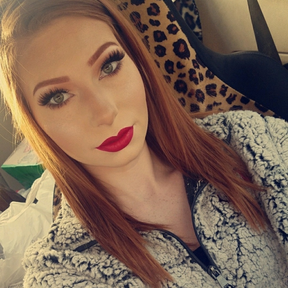 Meet your Posher, Alissa